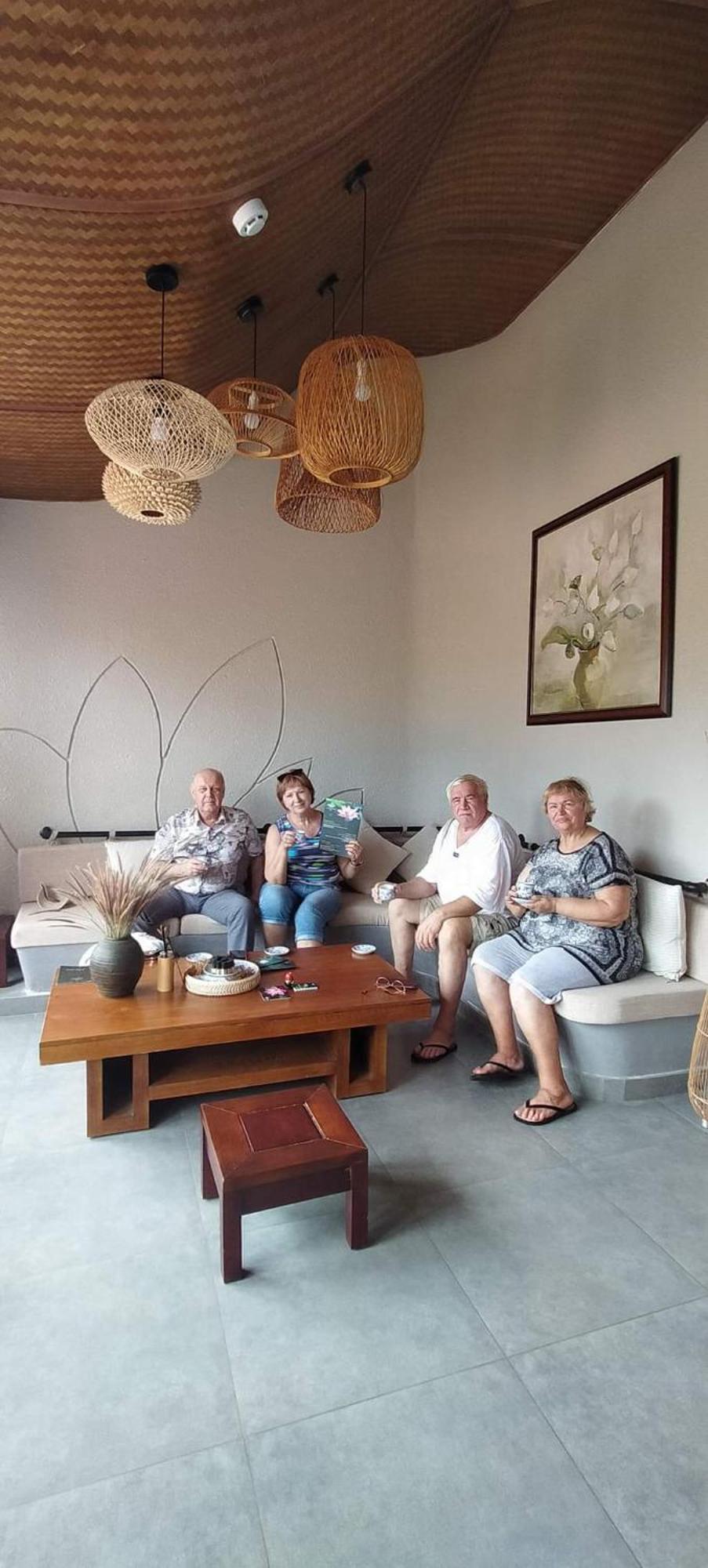 Golden Lotus Spa & Homestay Ap Thien Phuoc Exteriör bild